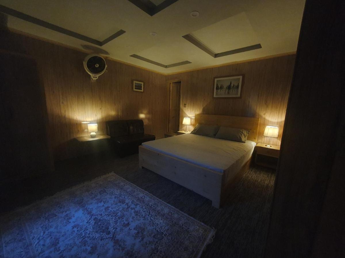 Sehrish Guest House Skardu Exterior photo
