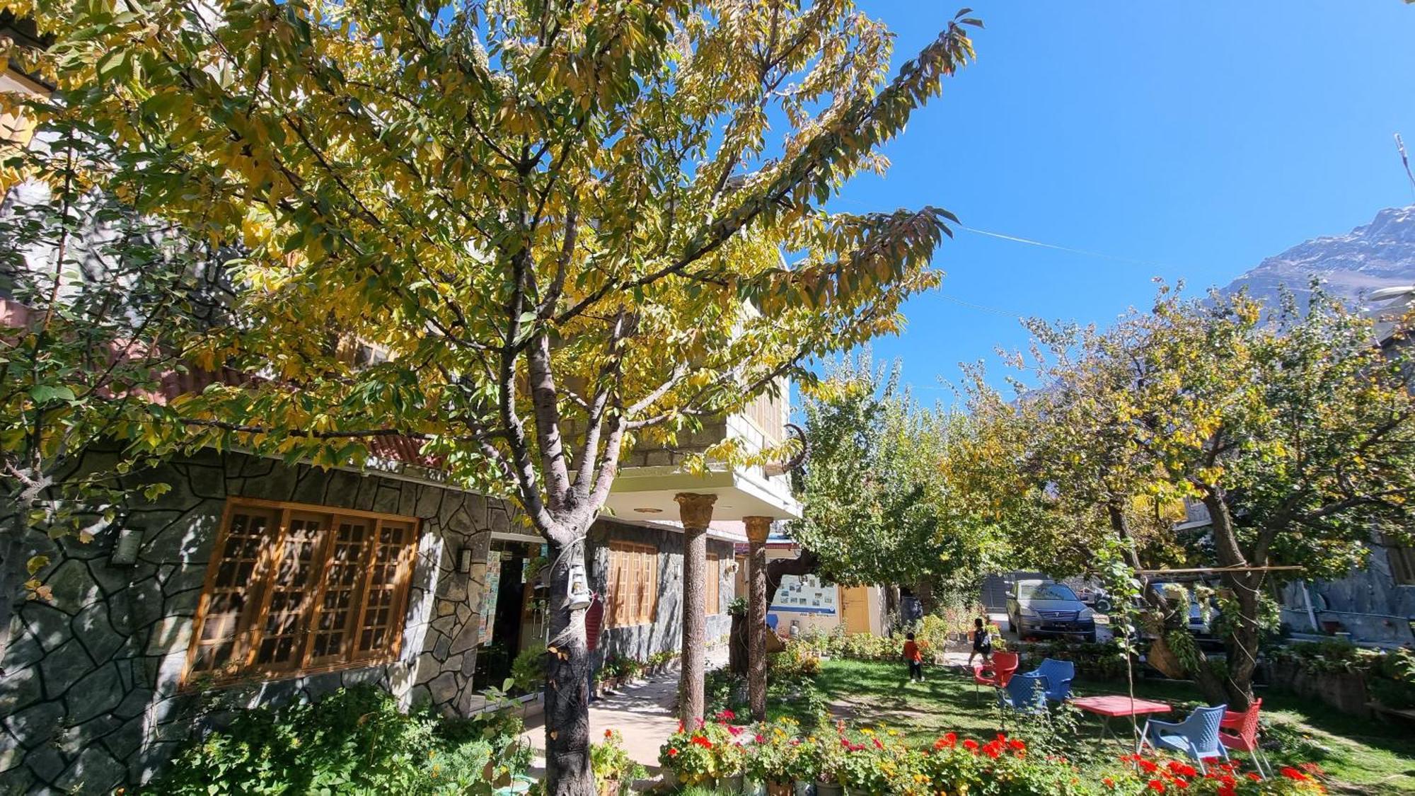 Sehrish Guest House Skardu Exterior photo
